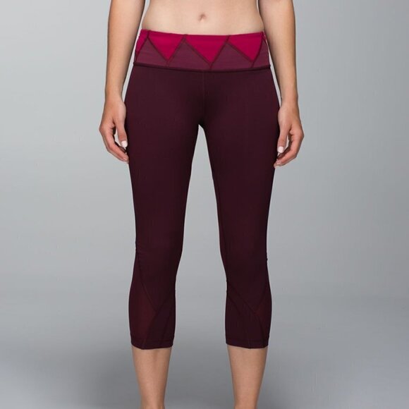 Lululemon Run Inspire Crop II Leggings Size 6 Bordeaux Drama - Picture 1 of 13
